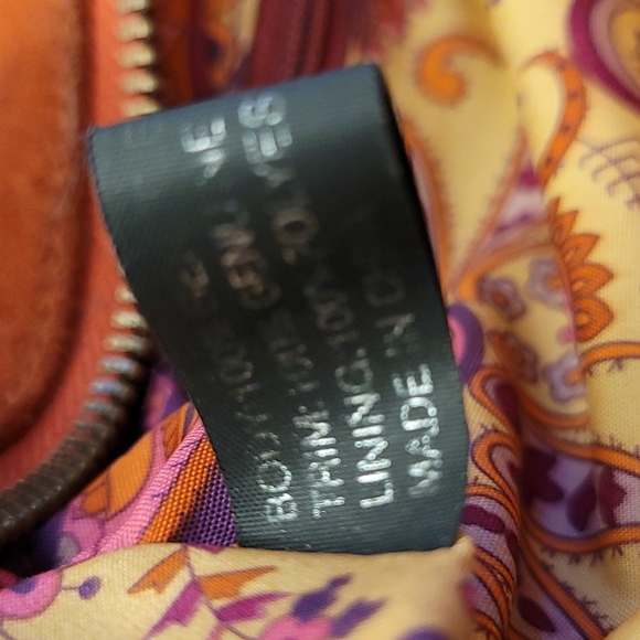 MAX coral genuine seude purse. - Picture 9 of 10